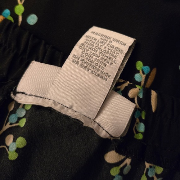 Y2K Dressbarn Woman Floral Print Black Midi Skirt Elastic Waist Size 16W - Picture 5 of 5